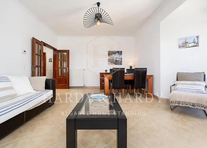 H&H - Rare Amazing Apartment With Panoramic Sea Views Near To Meia Praia Beach & Lagos Center