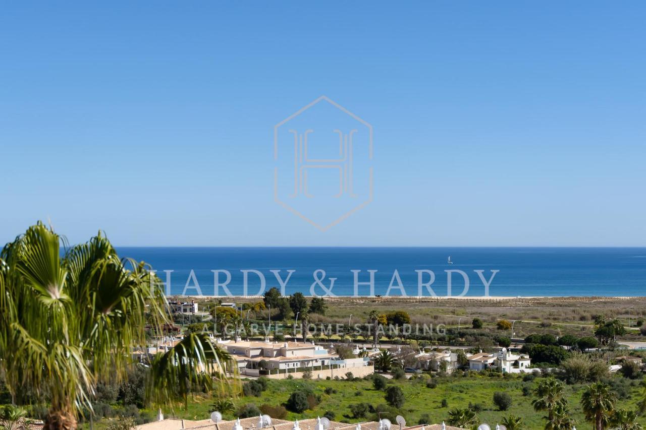 H&h - Rare Amazing With Panoramic Sea Views Near To Meia & Center Apartment